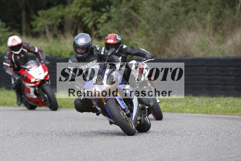 /53 16.09.2025 Track Day Domi Aegerter ADR/Gruppe gelb/150